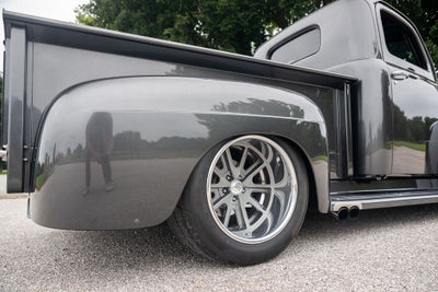 1950 Ford F-1 1000