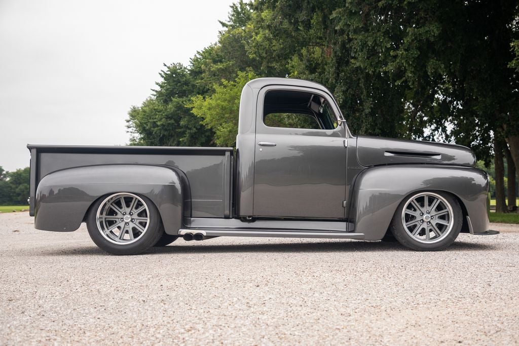 1950 Ford F-1 1000