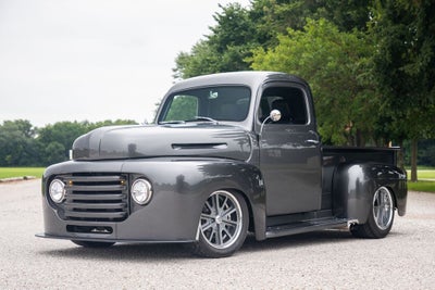 1950 Ford F-1 1000