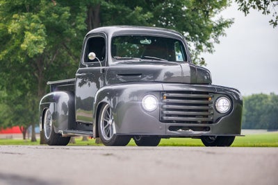 1950 Ford F-1 1000