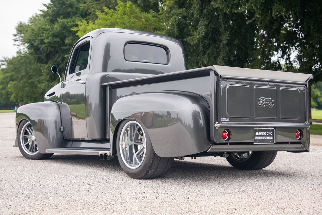 1950 Ford F-1 1000