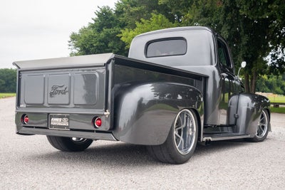 1950 Ford F-1 1000