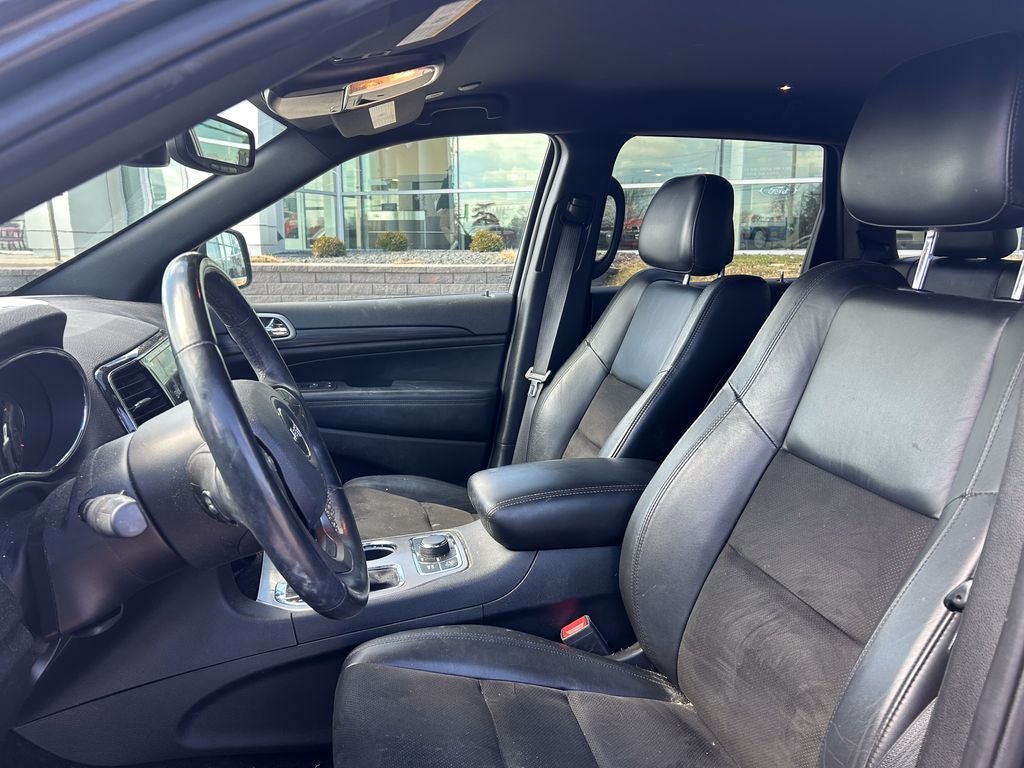 2020 Jeep Grand Cherokee Base