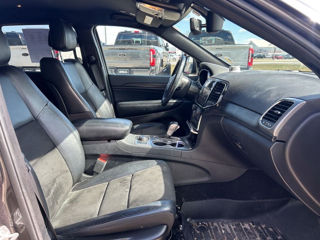 2020 Jeep Grand Cherokee Base