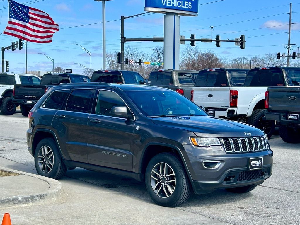 2020 Jeep Grand Cherokee Base