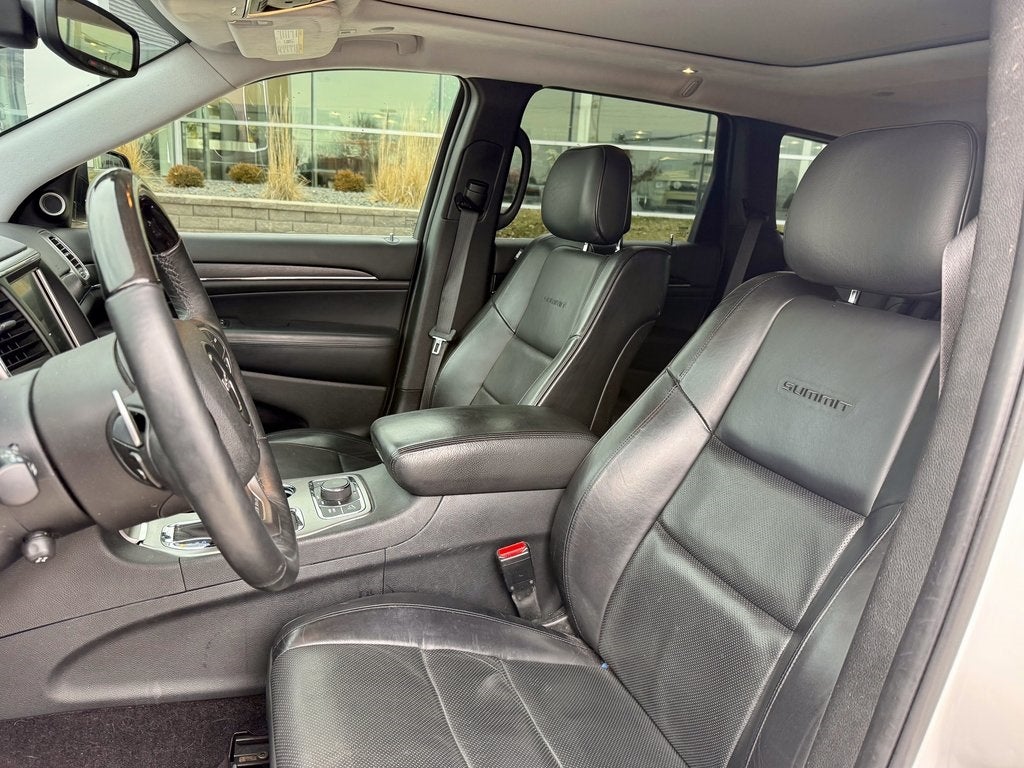 2017 Jeep Grand Cherokee Summit