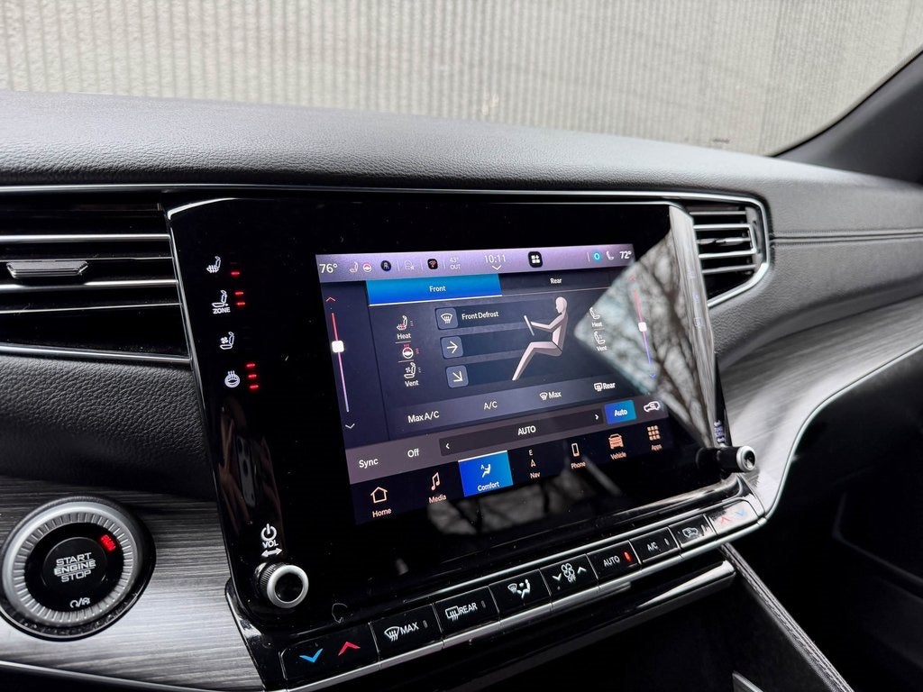 2023 Jeep Wagoneer Series III