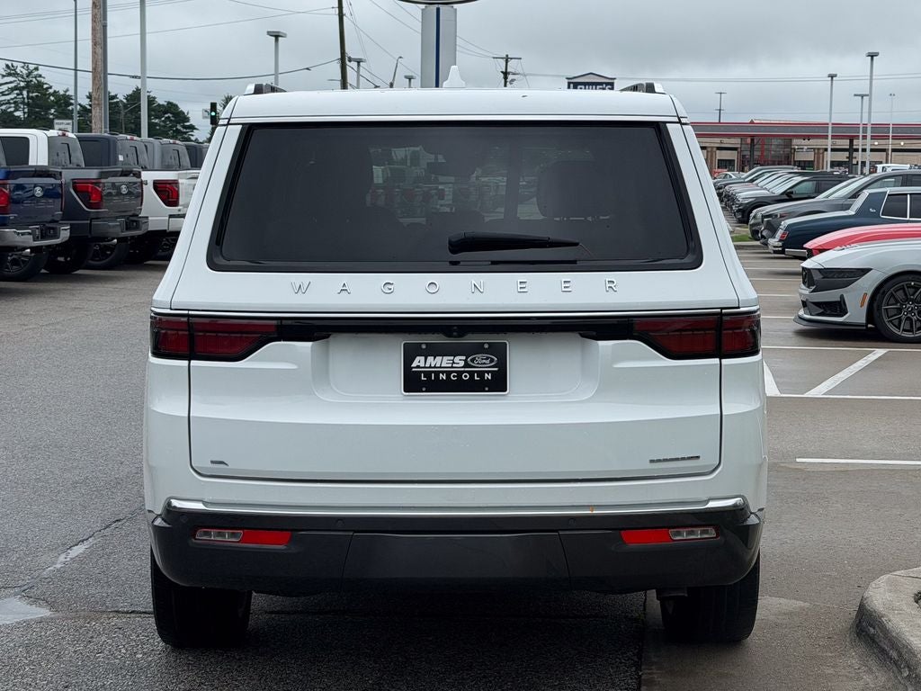 2022 Jeep Wagoneer Series III