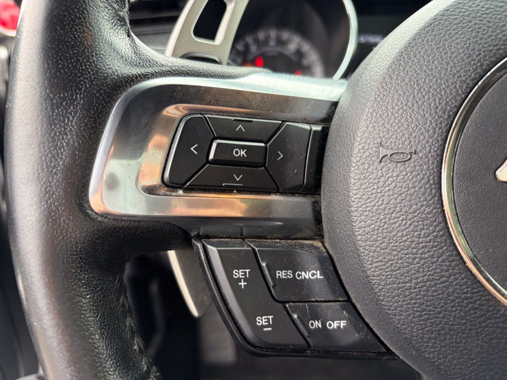 2017 Ford Mustang V6