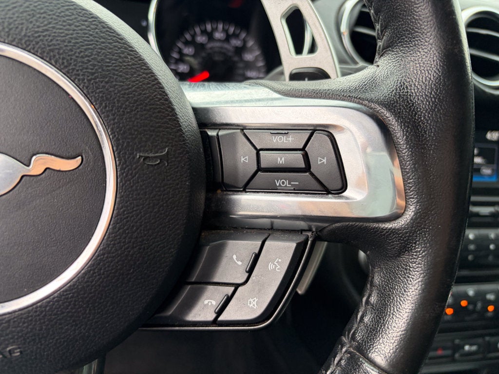 2017 Ford Mustang V6