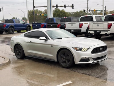 2017 Ford Mustang V6