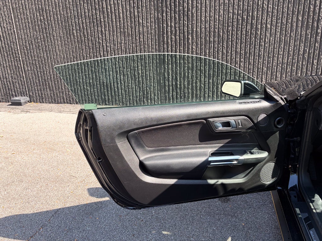 2021 Ford Mustang Saleen 302 White Label