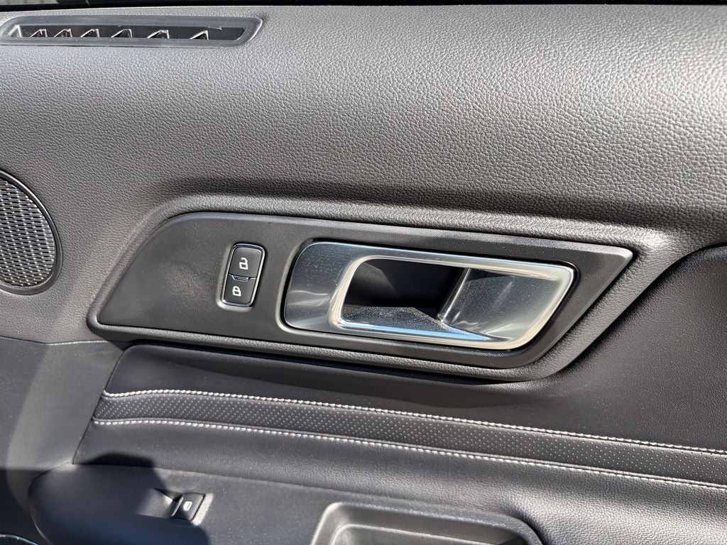 2022 Ford Mustang Mach 1