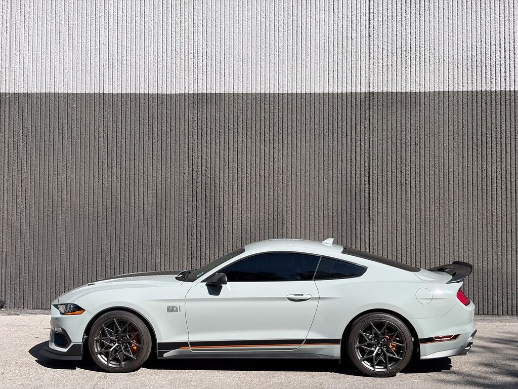 2022 Ford Mustang Mach 1