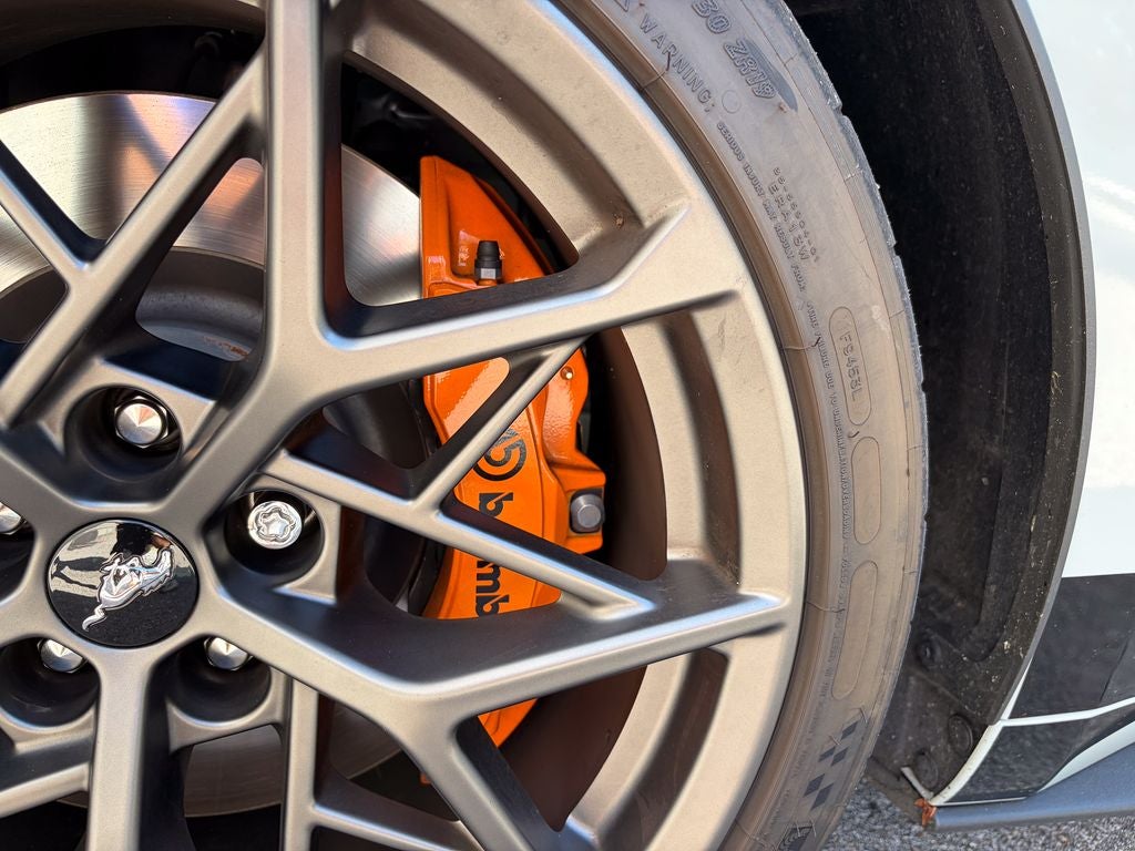 2022 Ford Mustang Mach 1