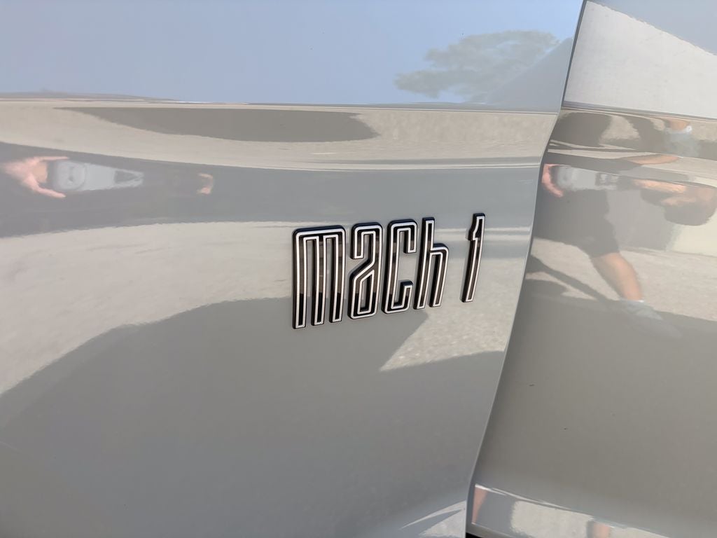 2022 Ford Mustang Mach 1