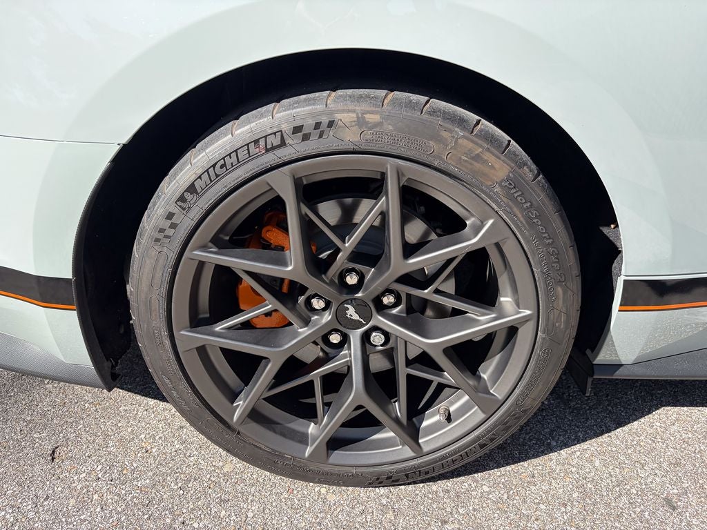 2022 Ford Mustang Mach 1