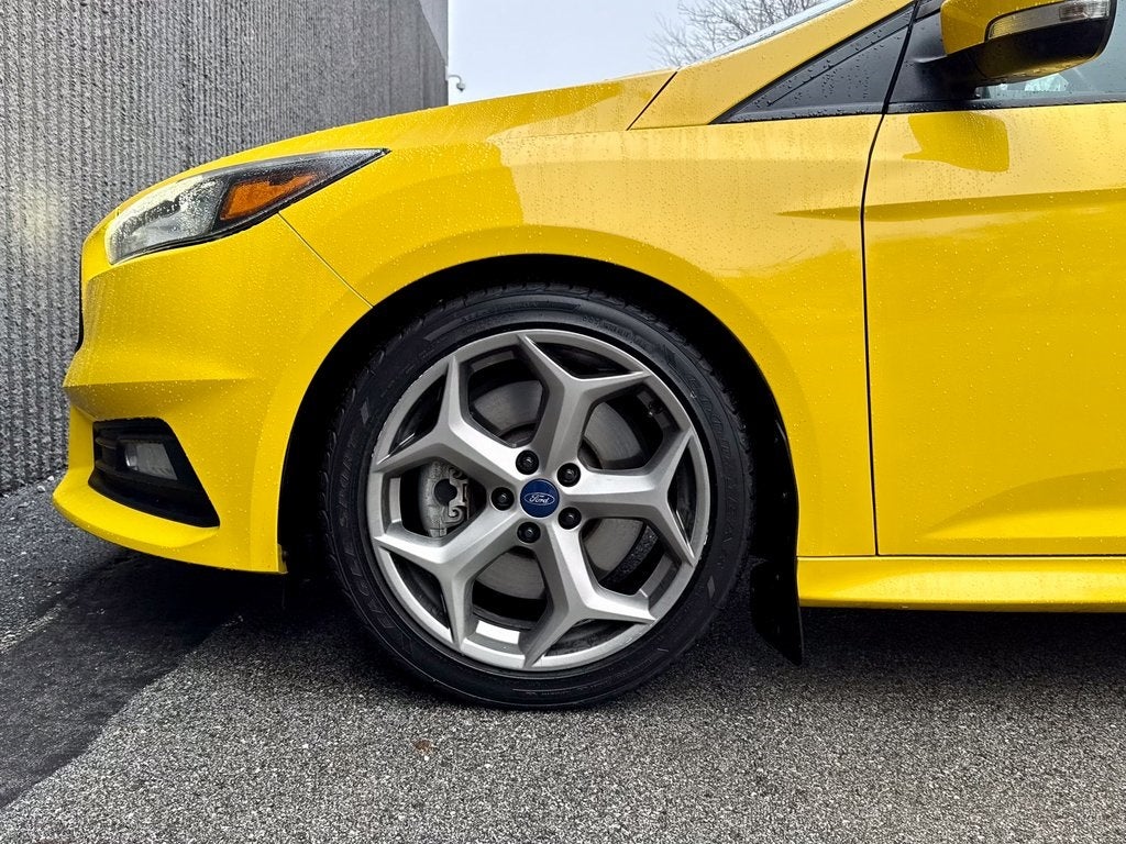 2018 Ford Focus ST