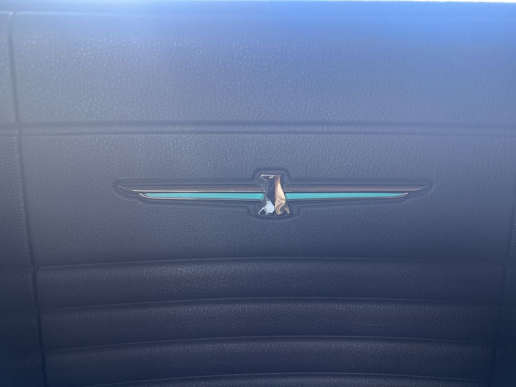 2002 Ford Thunderbird Base
