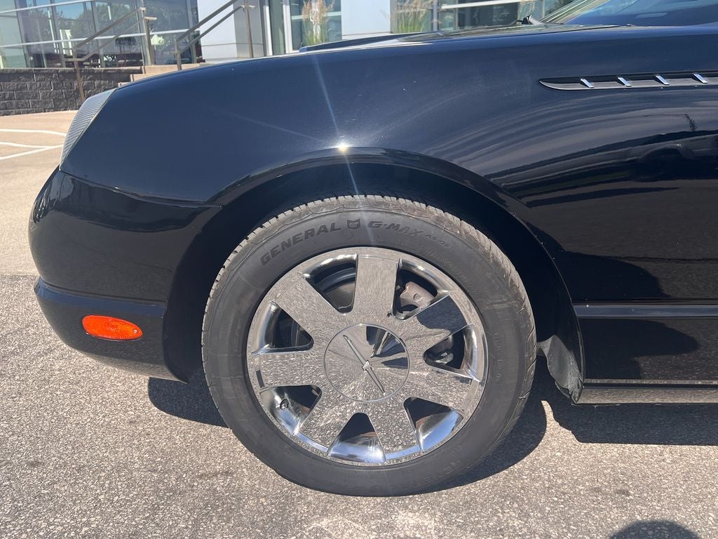 2002 Ford Thunderbird Base