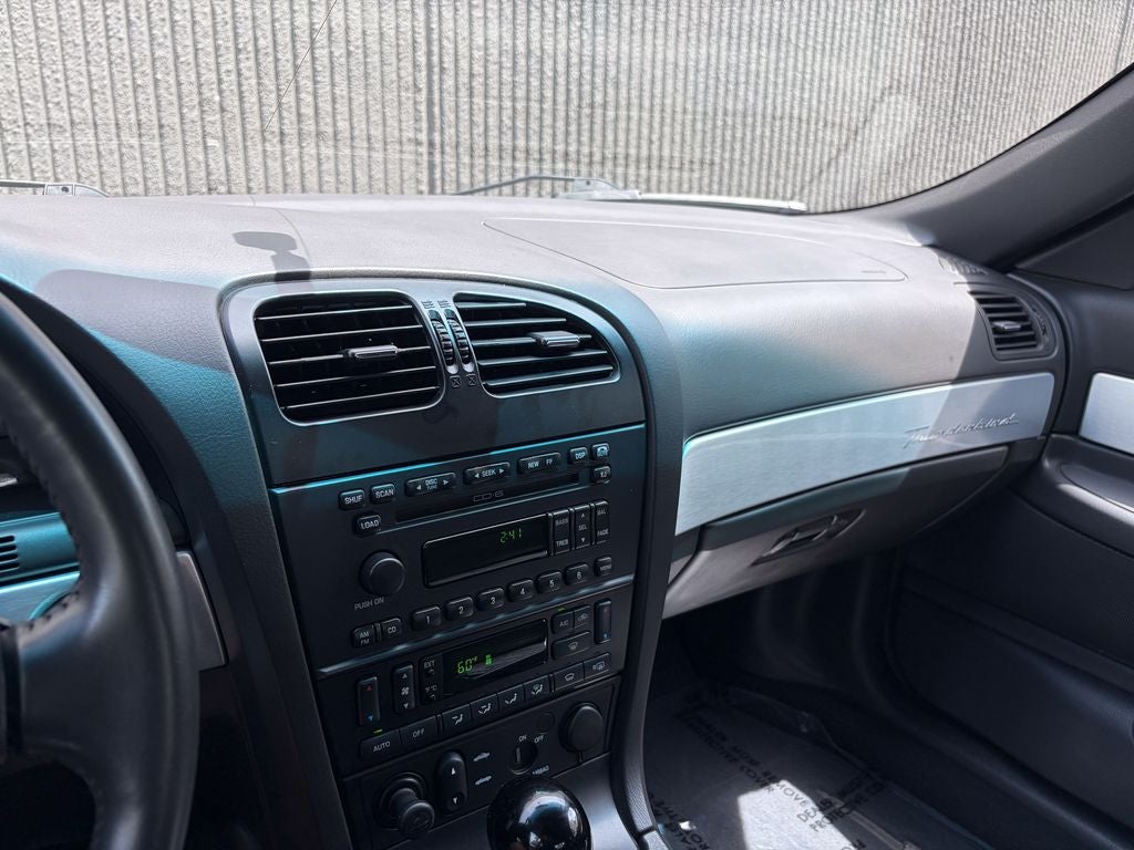 2002 Ford Thunderbird Base