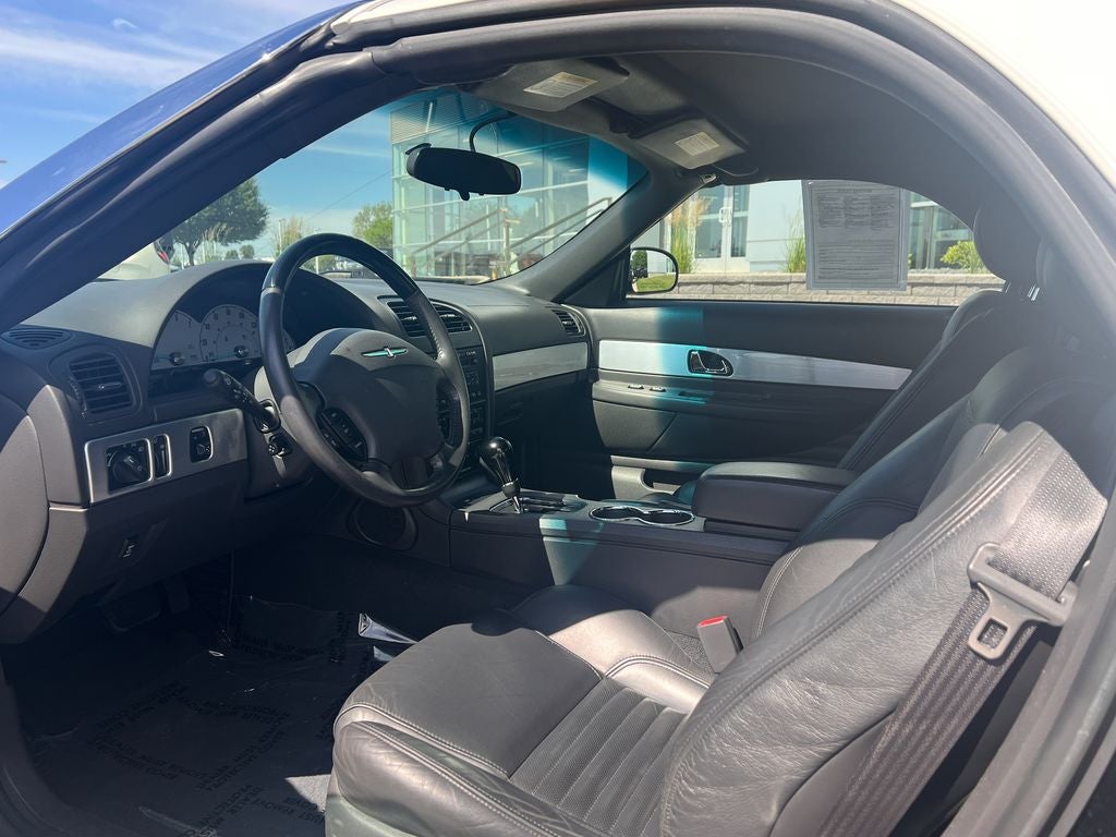 2002 Ford Thunderbird Base