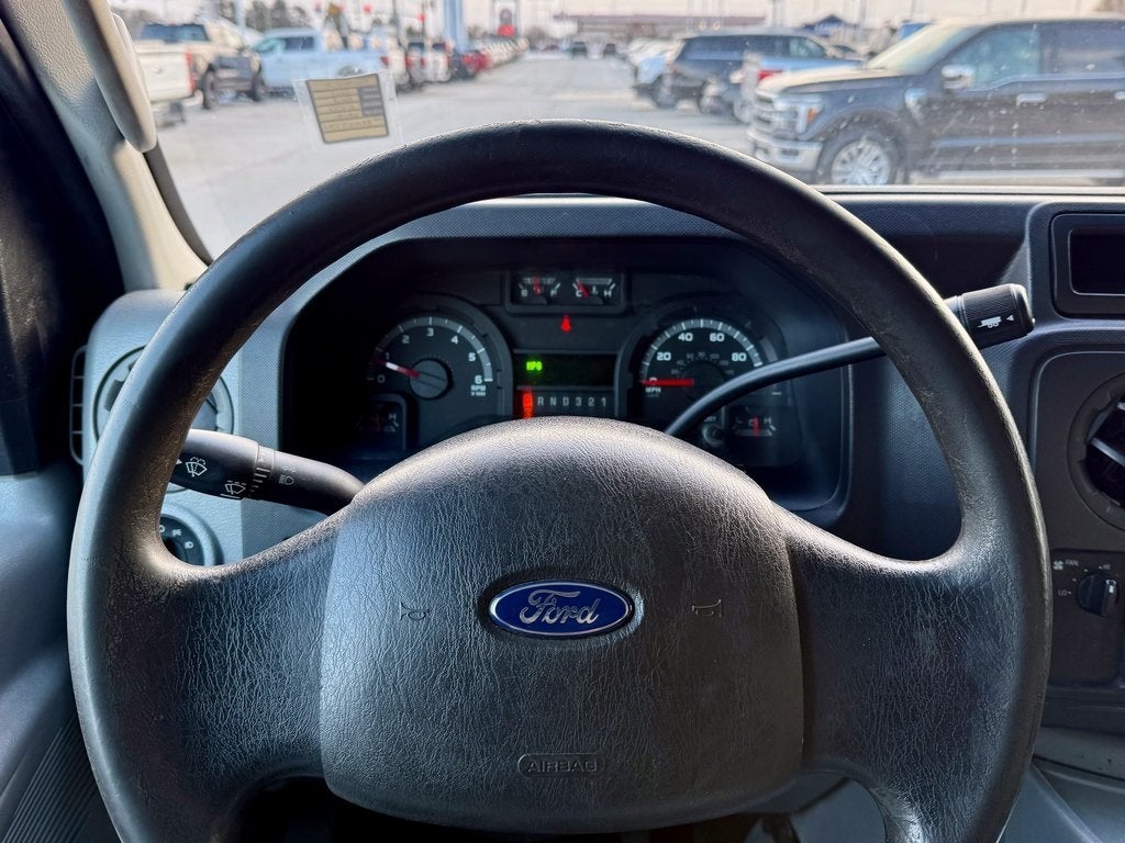 2011 Ford E-450SD Base DRW