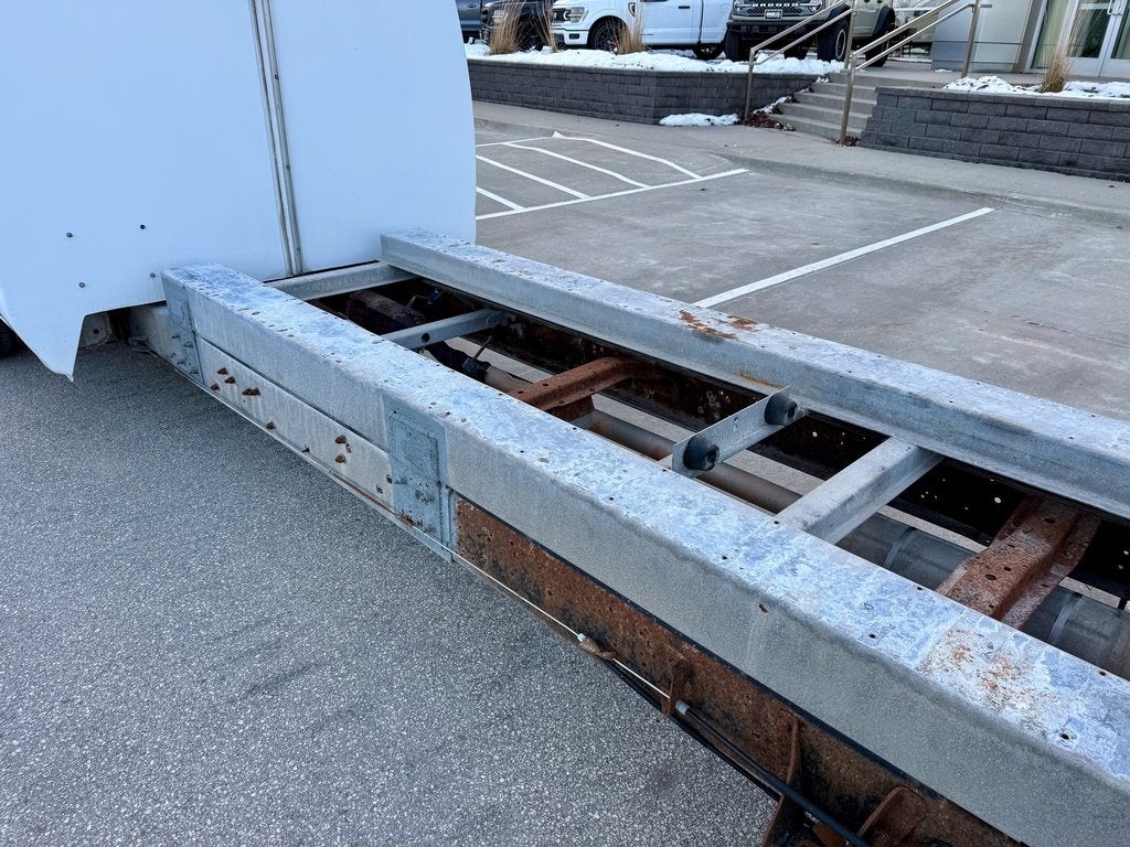 2011 Ford E-450SD Base