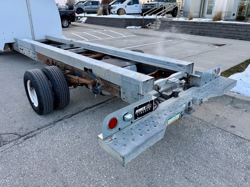 2011 Ford E-450SD Base