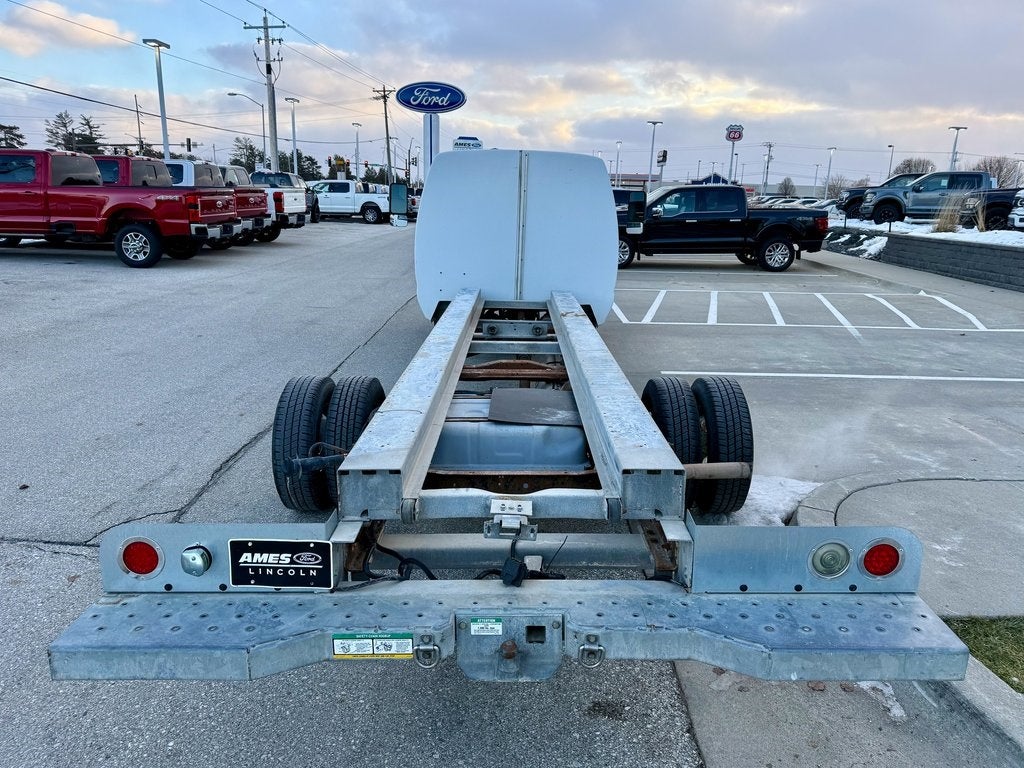 2011 Ford E-450SD Base