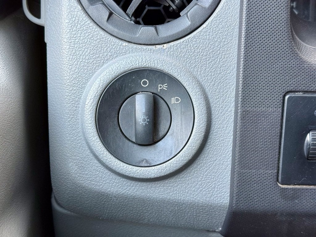 2011 Ford E-450SD Base