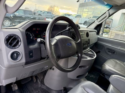 2011 Ford E-450SD Base