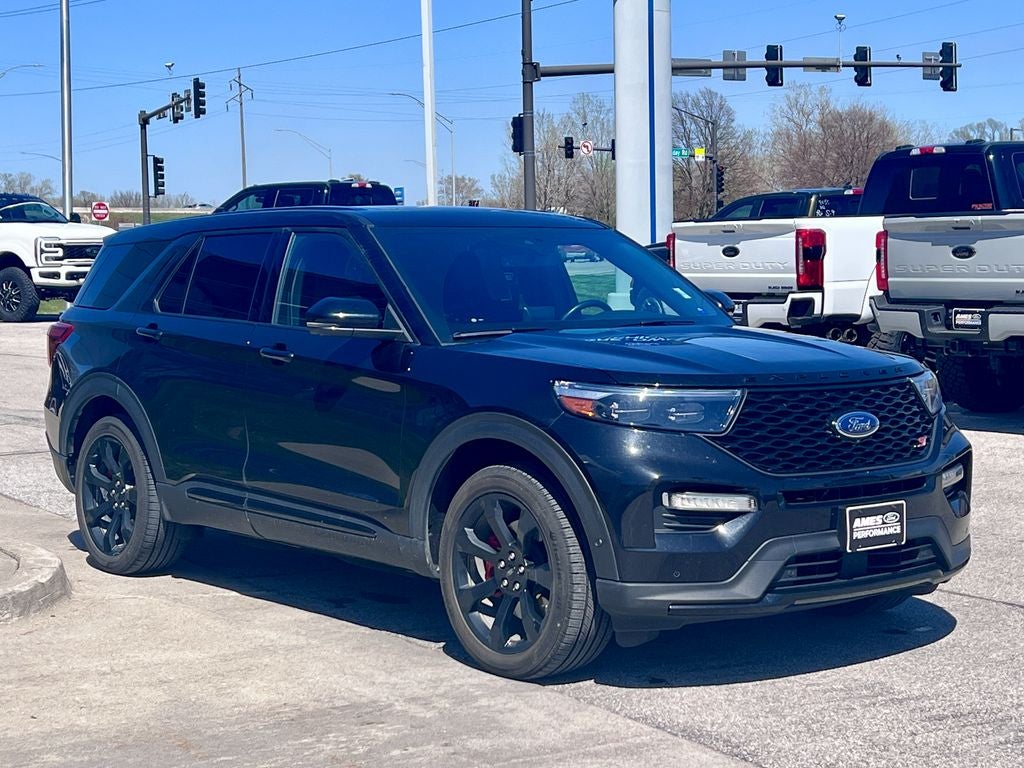 2021 Ford Explorer ST