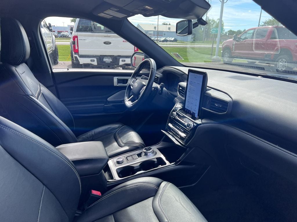 2022 Ford Explorer ST