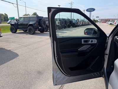 2021 Ford Explorer ST