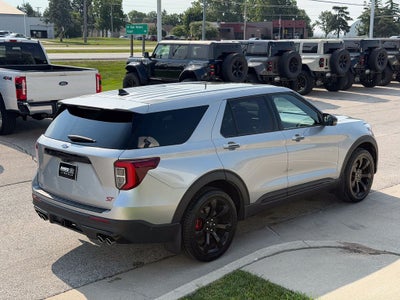 2021 Ford Explorer ST