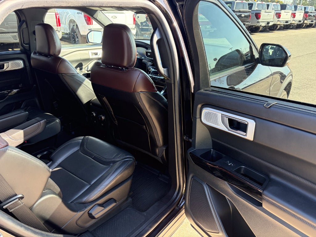 2021 Ford Explorer Platinum