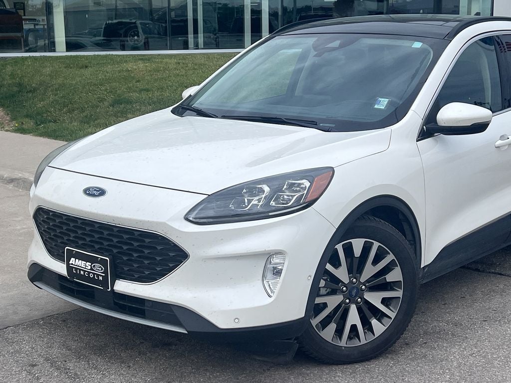 2020 Ford Escape Hybrid Titanium