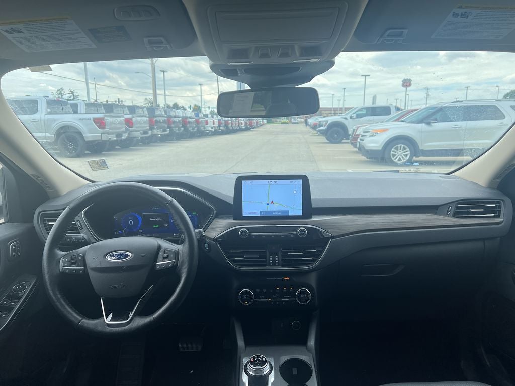 2020 Ford Escape Hybrid Titanium