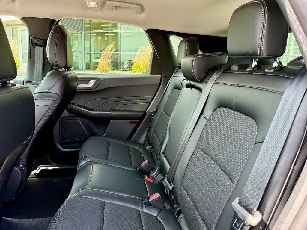 2025 Ford Escape Plug-In Hybrid Base