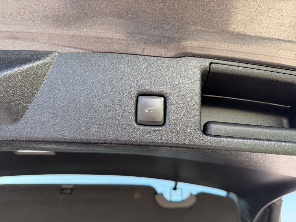2020 Ford Escape Hybrid Titanium