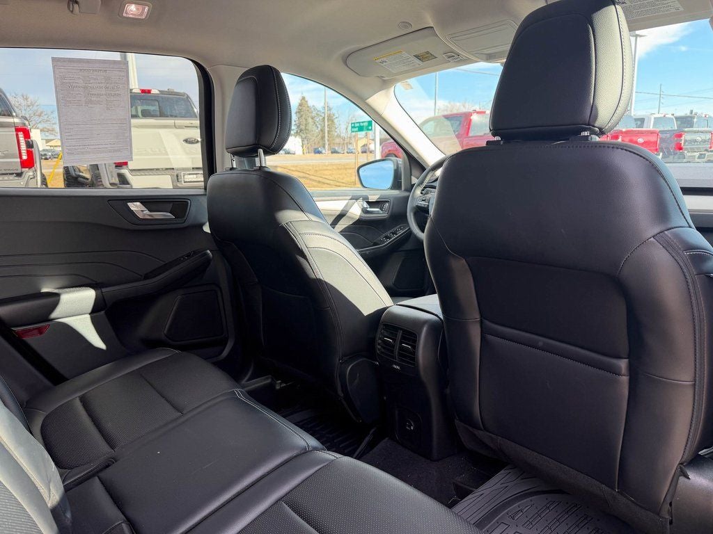 2021 Ford Escape SEL