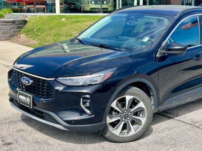 2023 Ford Escape Platinum