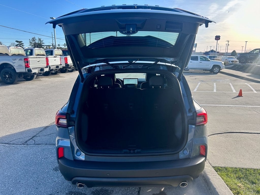 2026 Ford Escape ST-Line