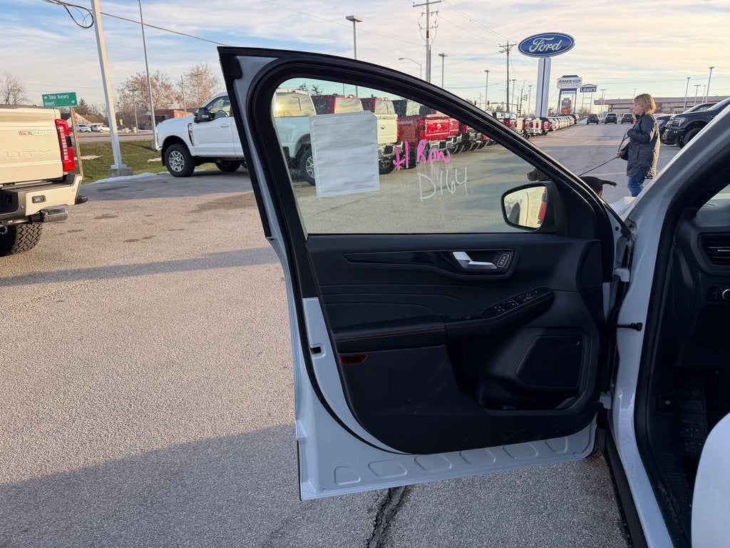 2026 Ford Escape ST-Line