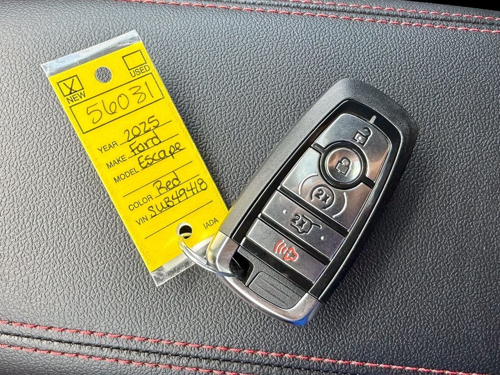 2025 Ford Escape ST-Line