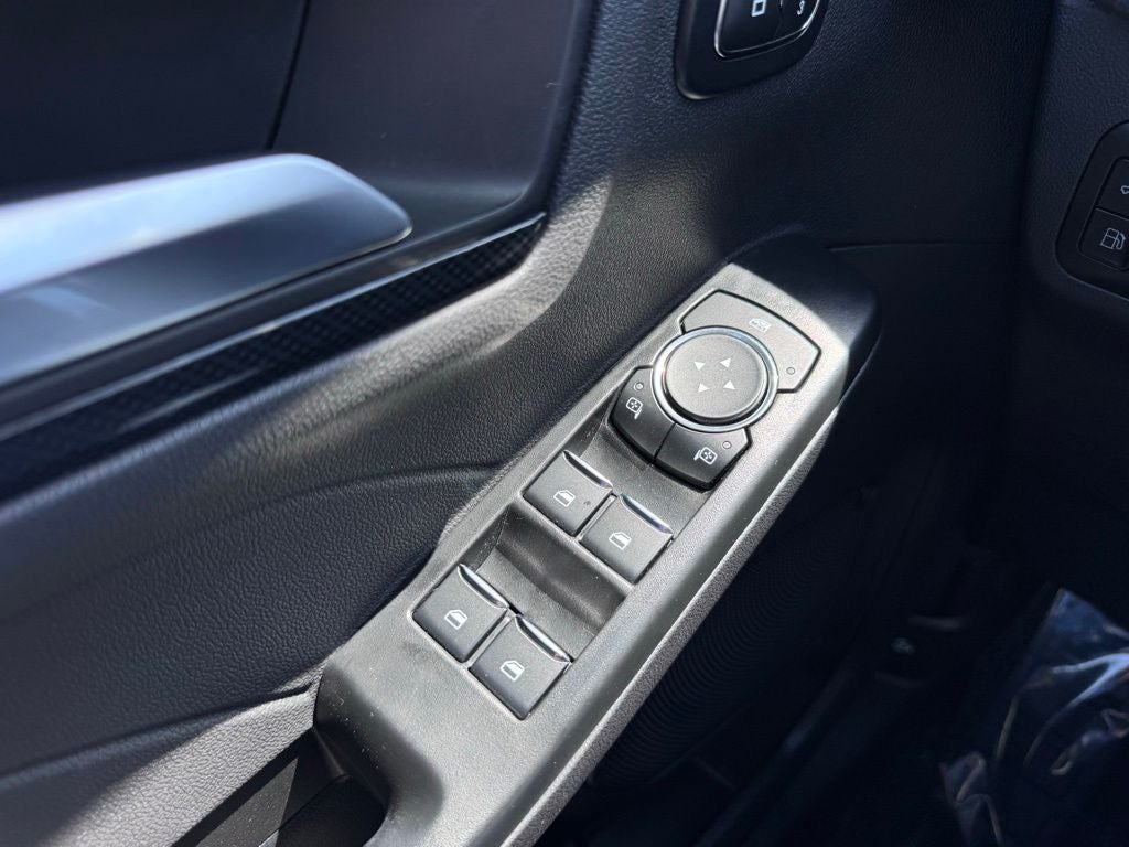 2026 Ford Escape Hybrid ST-Line Select