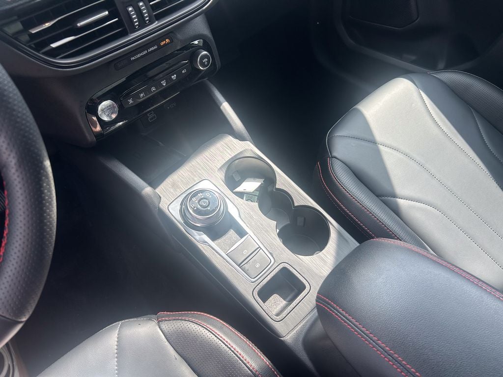 2025 Ford Escape ST-Line Elite
