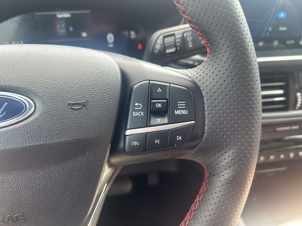 2025 Ford Escape ST-Line Elite