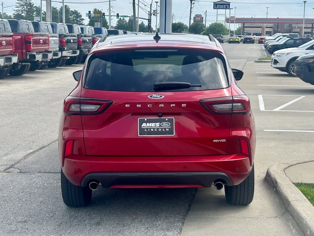 2025 Ford Escape ST-Line Elite